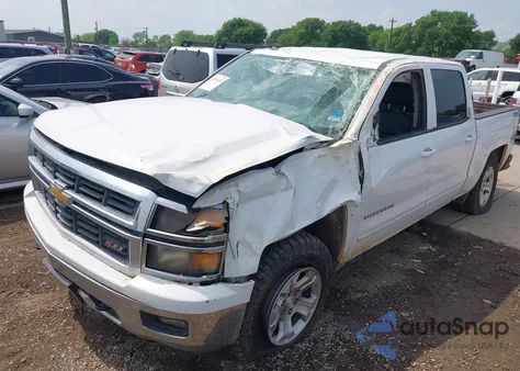 2015 Chevrolet Silverado 1500 2Lt from USA, damaged, VIN 3GCUKREC9FG106843